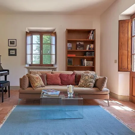 San Demetrio Villa *